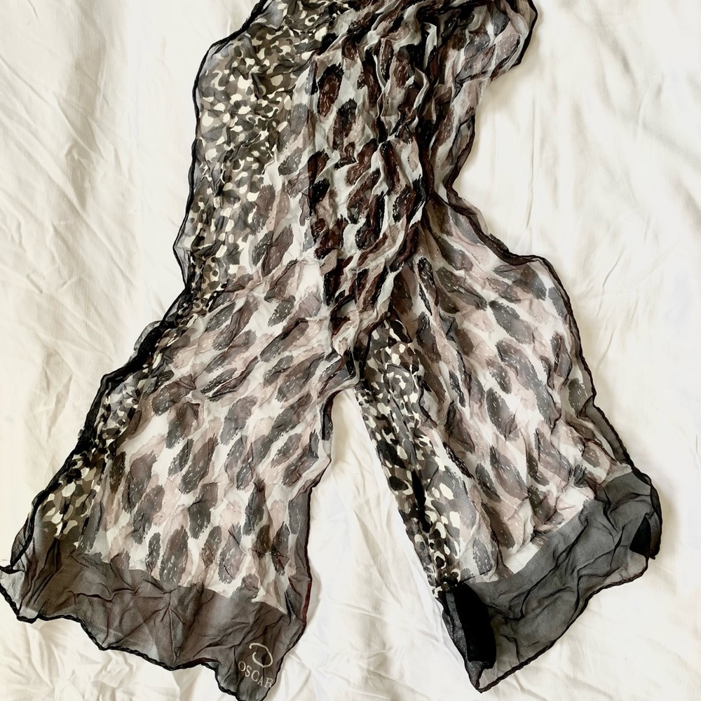 Oscar De La Renta silk scarf